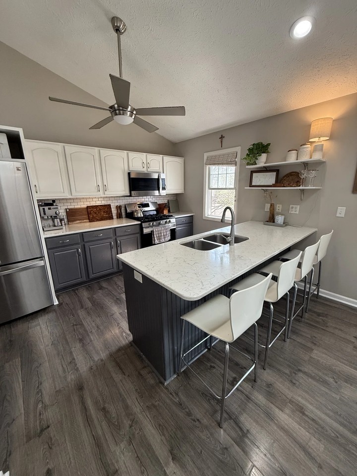 1187 Lehigh Dr - Photo 6 of 18