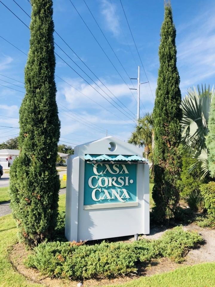 Casa Corsicana - Photo 4 of 14