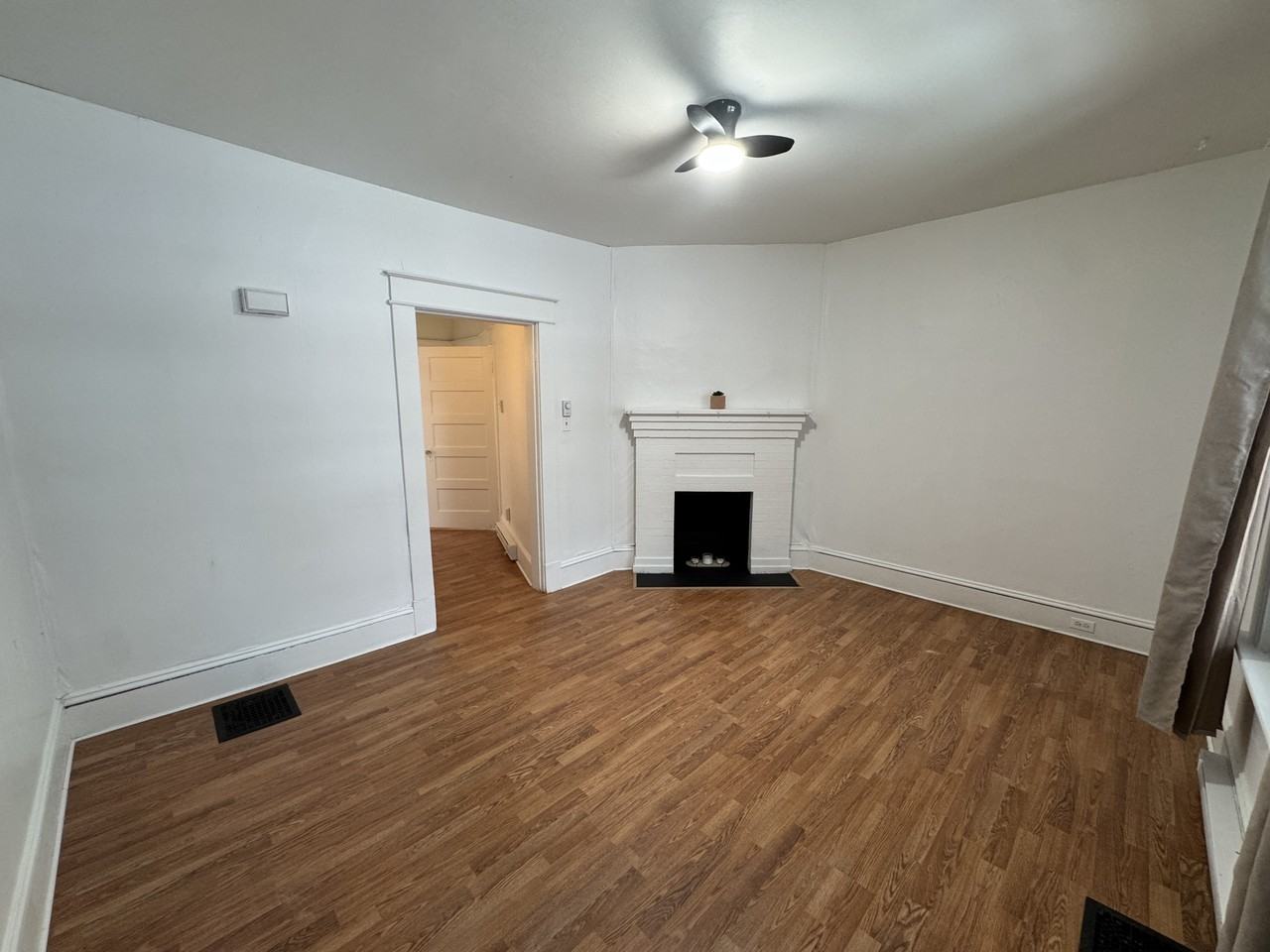 227 221-227 Bonaccord Street - 225 #225 - Photo 4 of 21