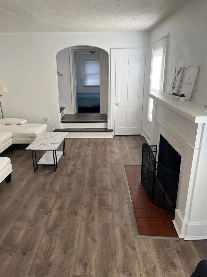 60 Mark Ave - Photo 4 of 5