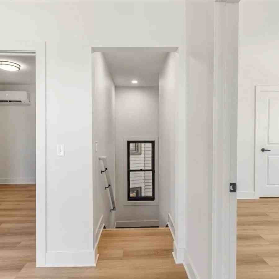 8018 Kercheval St #A - Photo 5 of 19