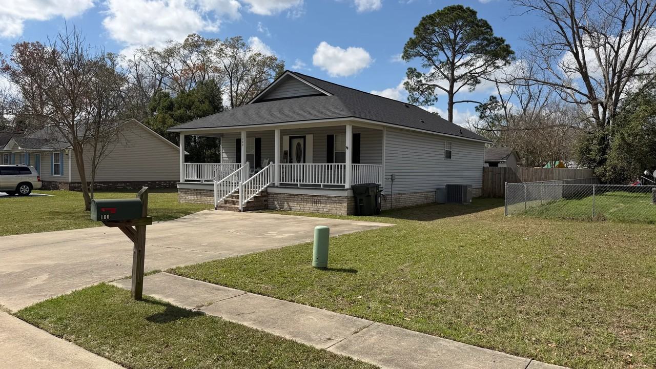 100 Chance Ln - Photo 3 of 20