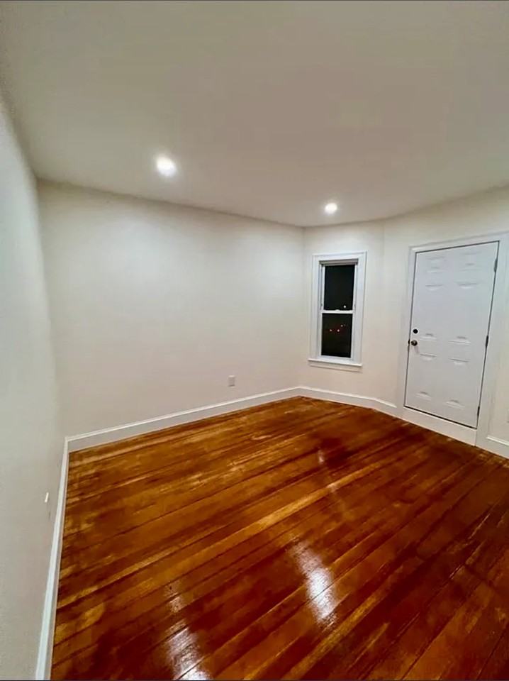 1215 Blue Hill Ave #2 - Photo 5 of 7