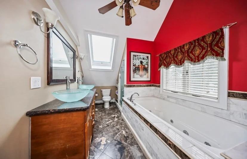 80 Carmel St - Photo 7 of 9