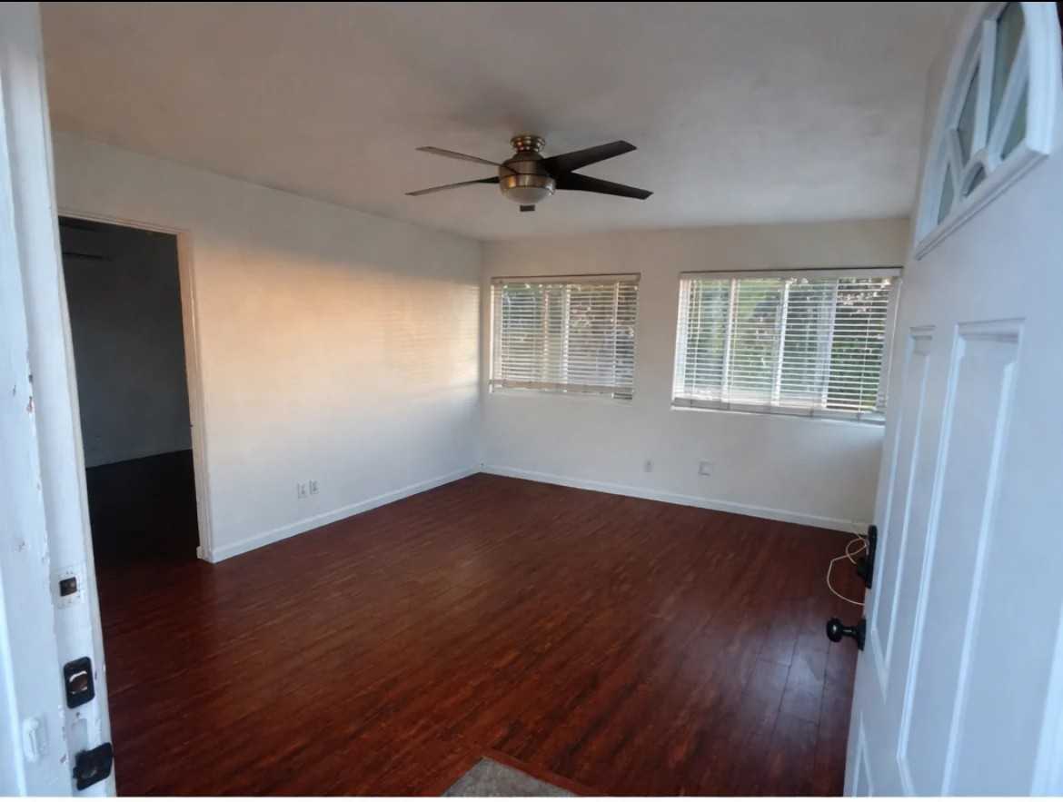 3629 Columbia St #3629 - Photo 3 of 11