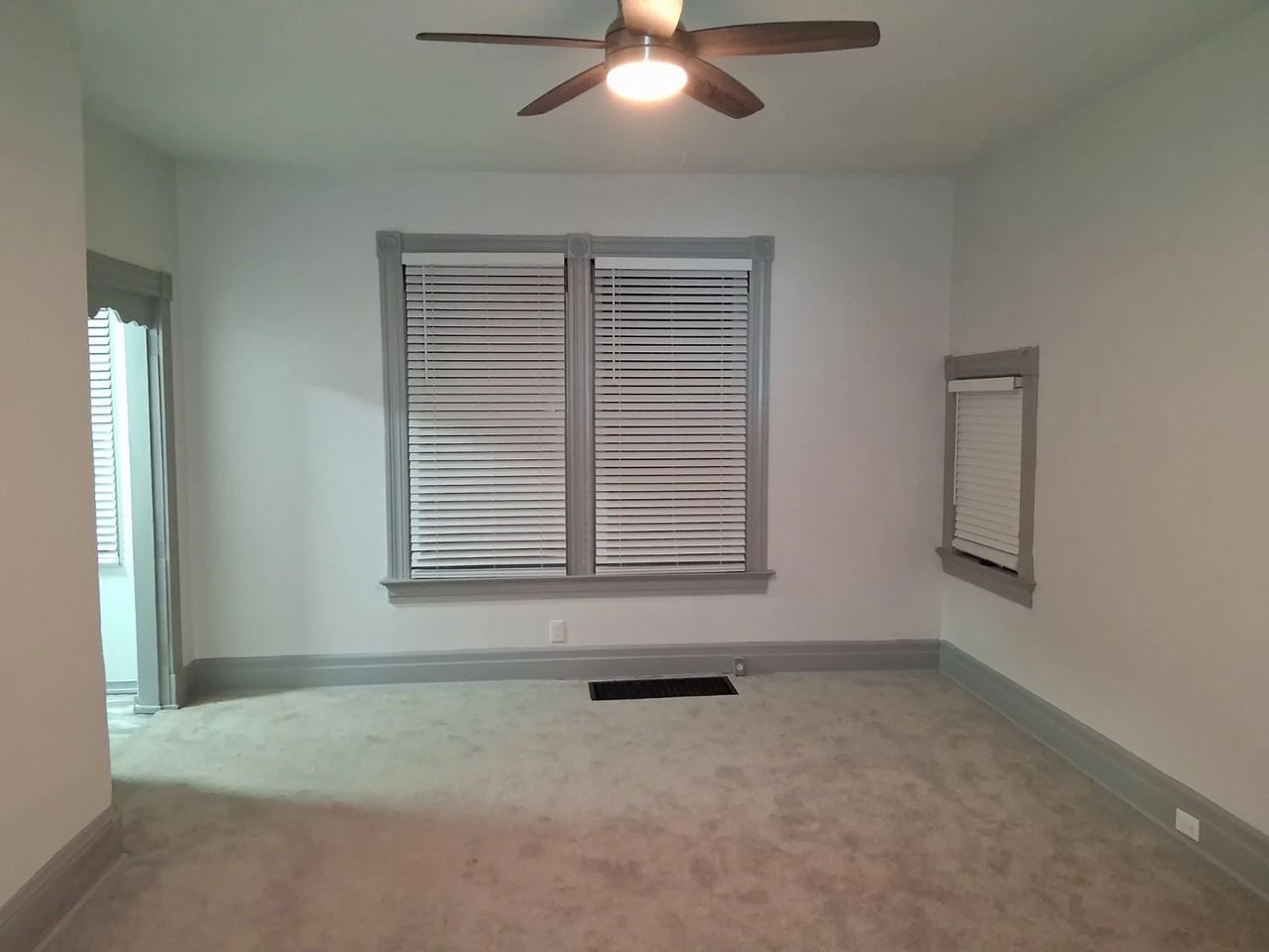 4923 Marion Ave #1 - Photo 5 of 13