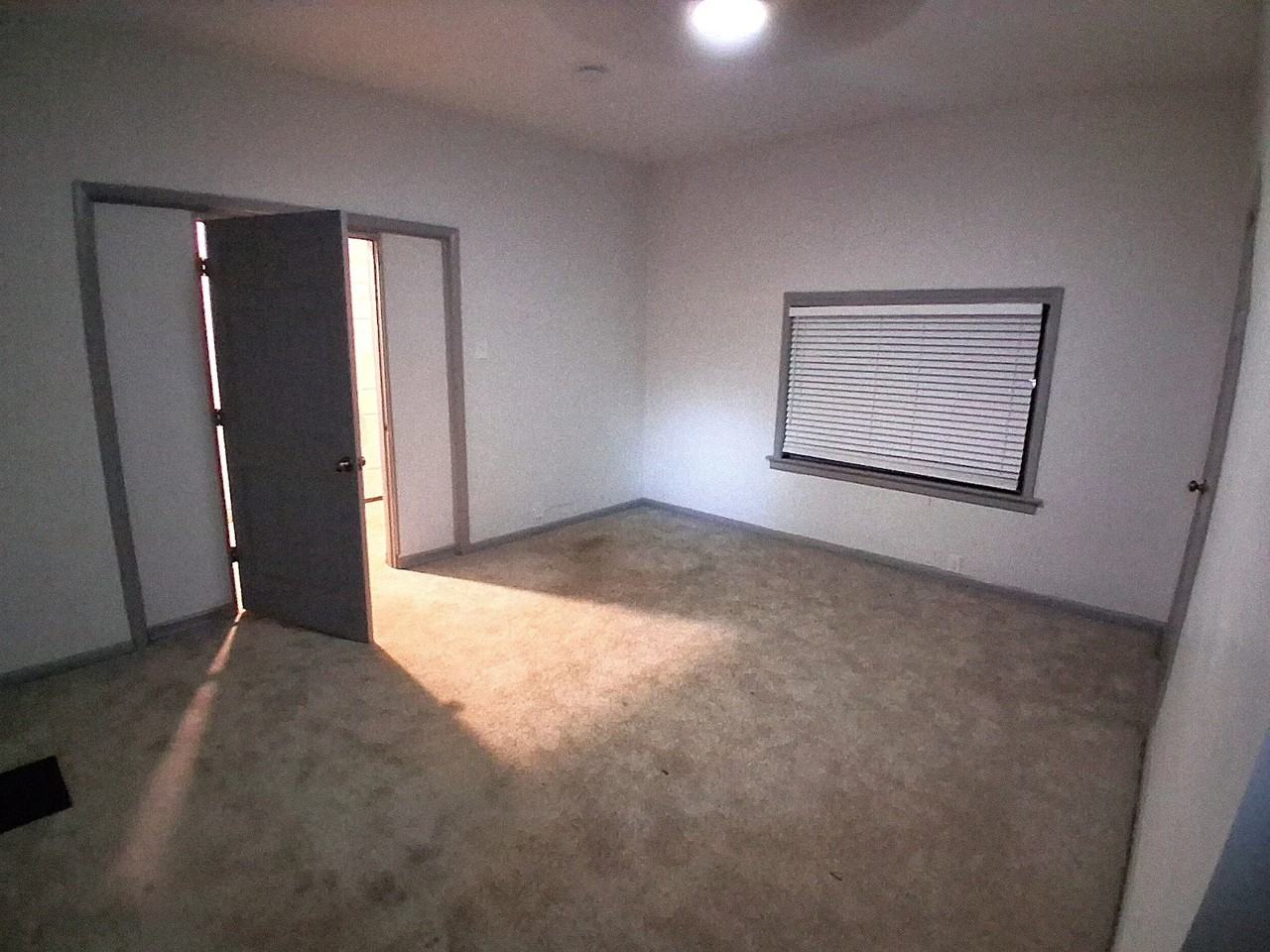 4923 Marion Ave #1 - Photo 6 of 13