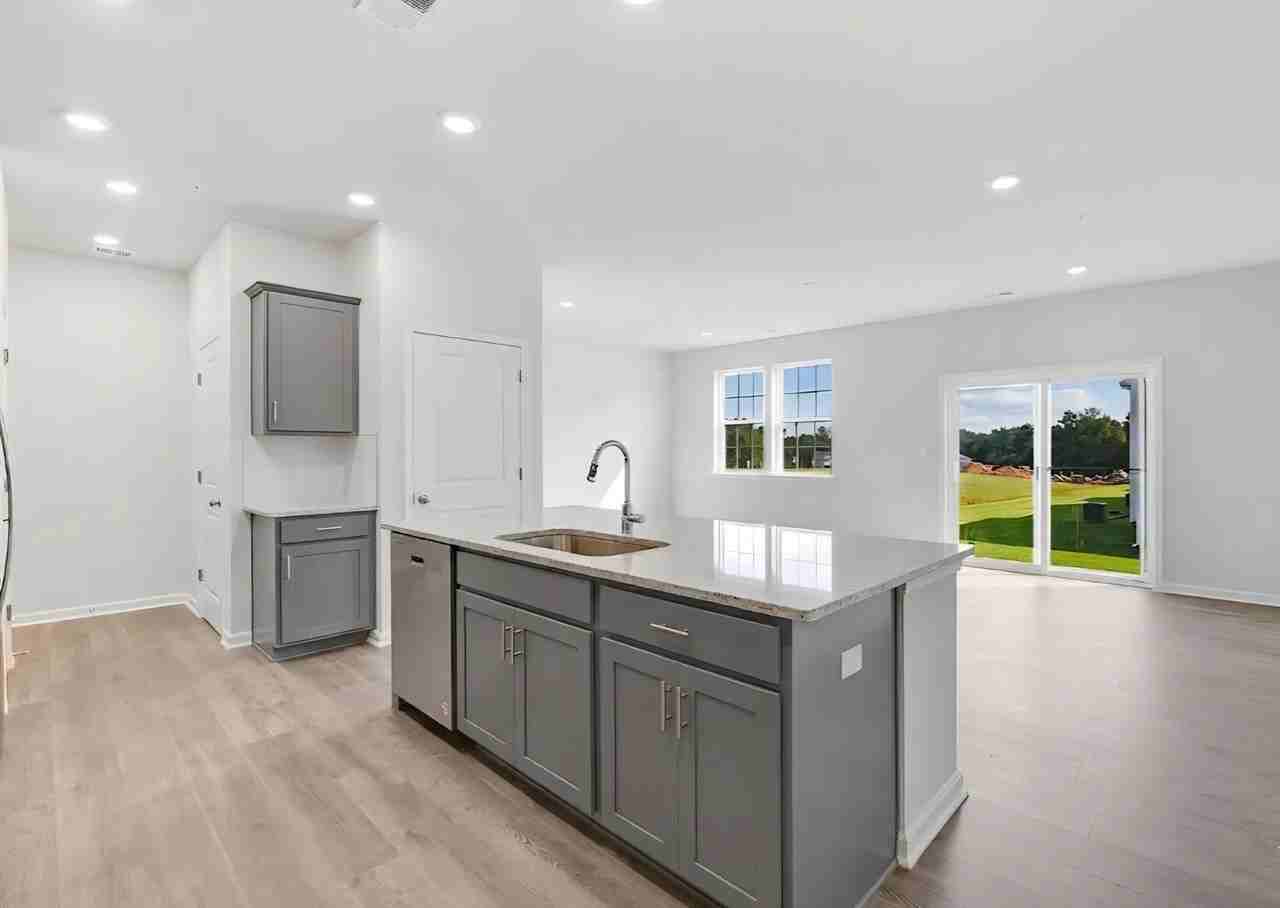 1745 Lawder Cir - Photo 6 of 20