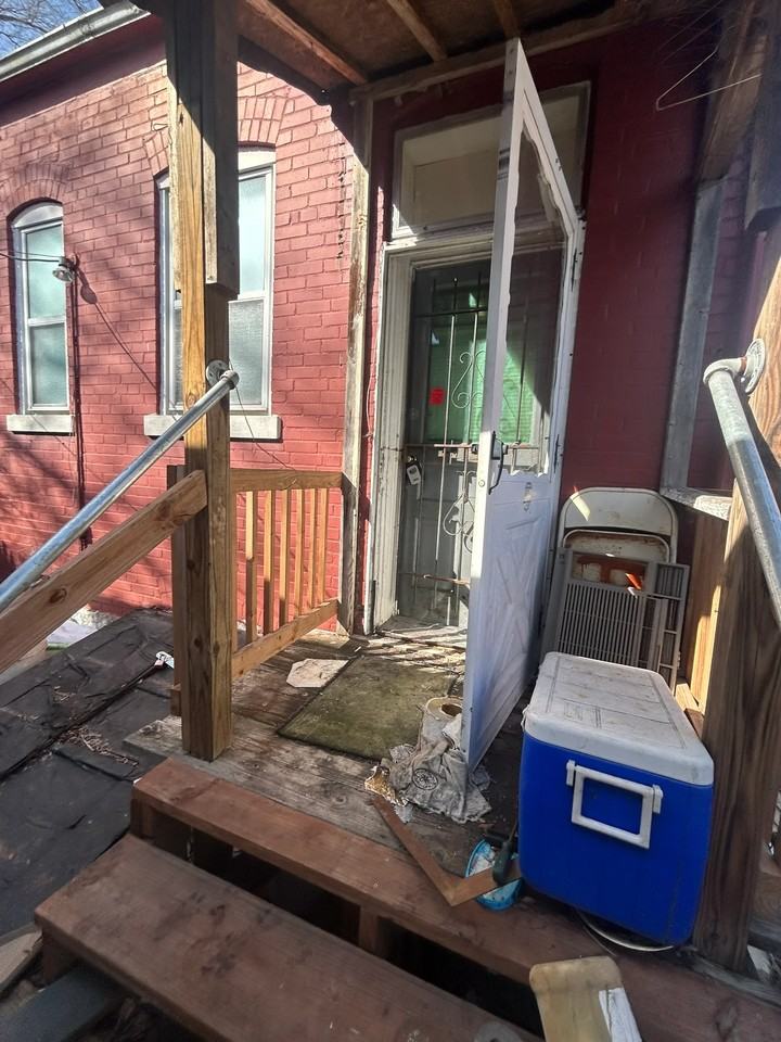 2028 E Prairie Ave - Photo 6 of 20