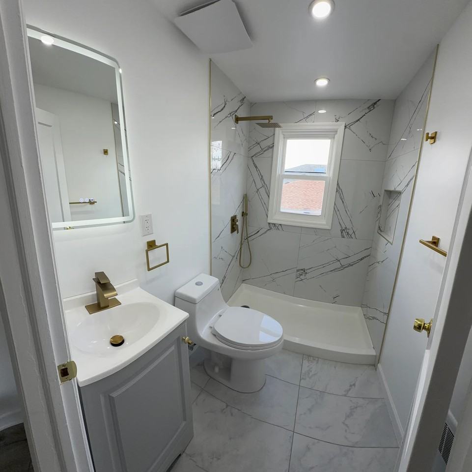 123 E New York Ave #2 - Photo 2 of 4