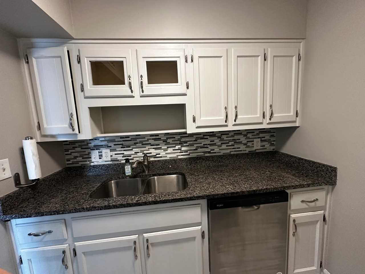 2313 W Great Neck Rd #306 - Photo 6 of 12