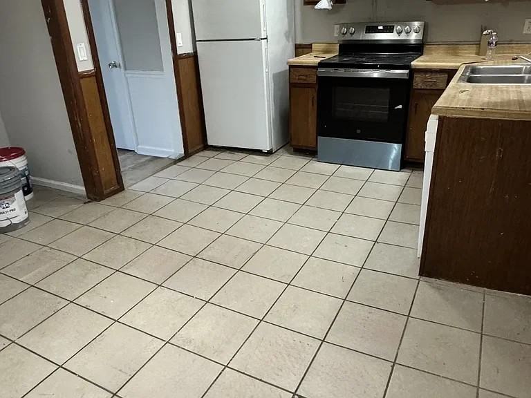 329 Cedarcreek Dr #A - Photo 5 of 8