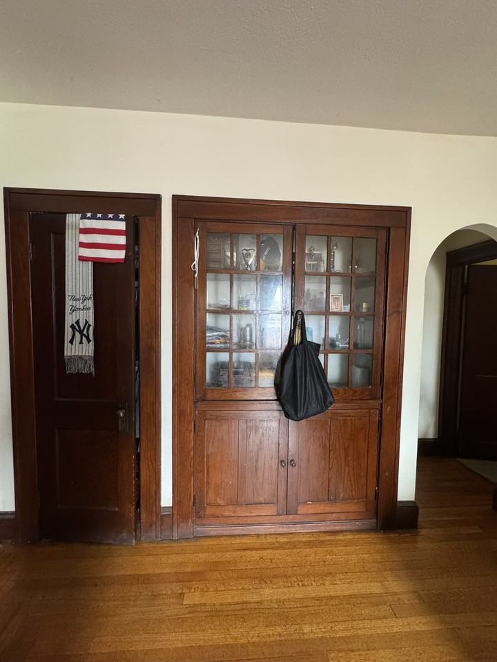 329 Beech Street - Photo 5 of 22