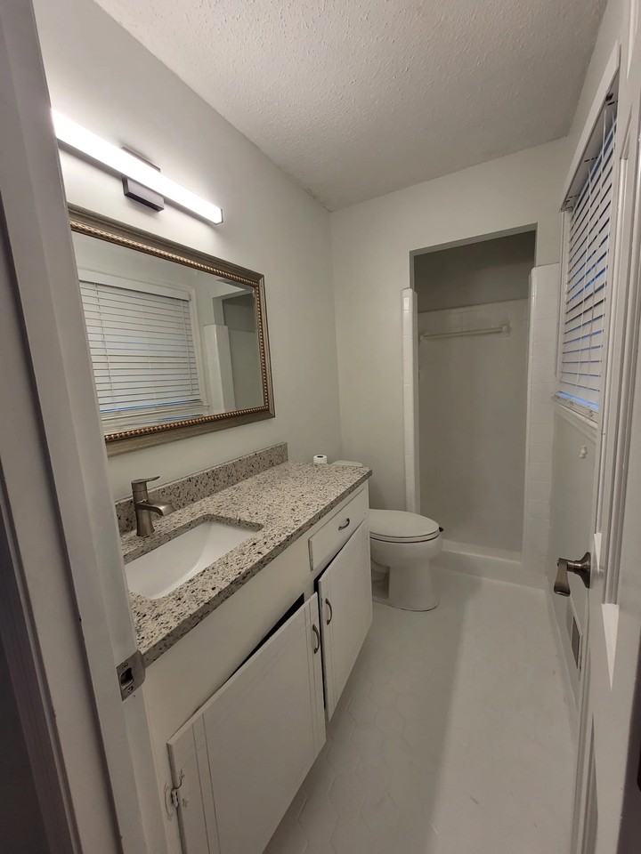 2701A Cliffside Dr - Photo 6 of 12