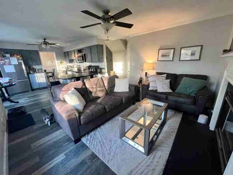 2029 Coral Ivy Ln - Photo 3 of 12