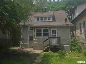 800 S Greenlawn Ave - Photo 1 of 1