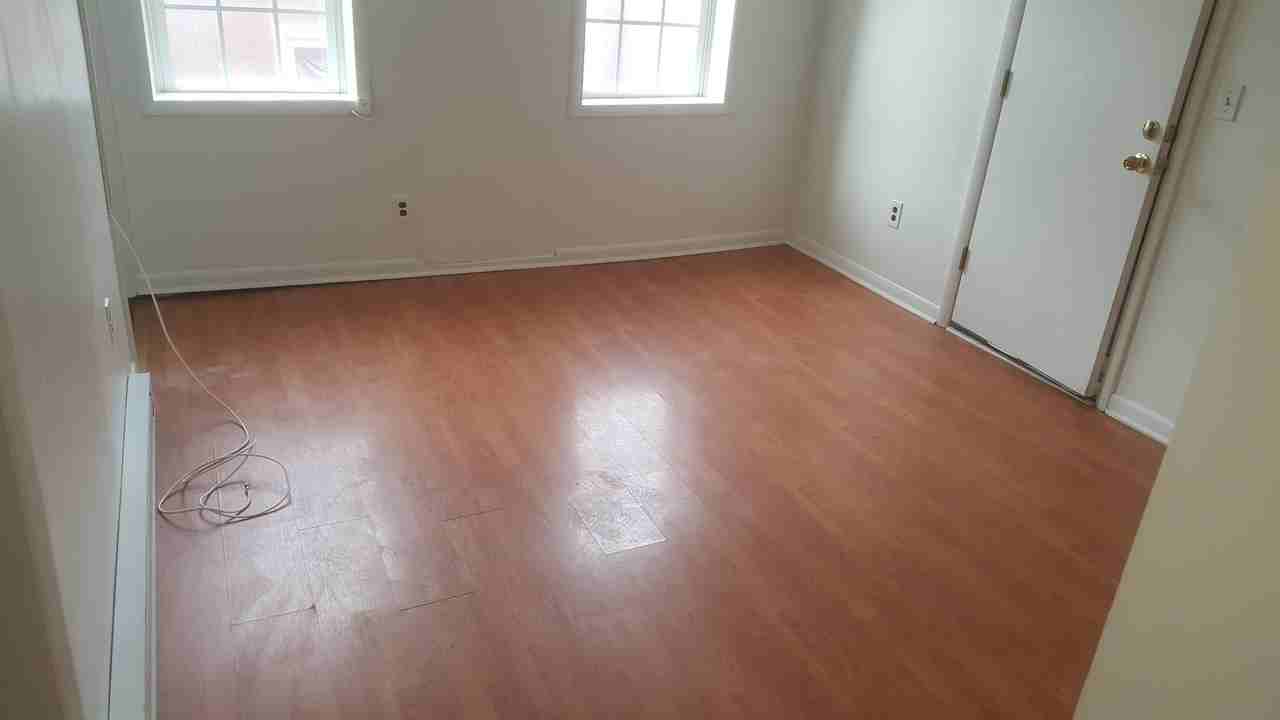 302 East Main Street - Photo 7 of 19