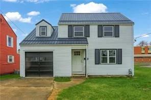 740 Pershing St - Photo 2 of 20