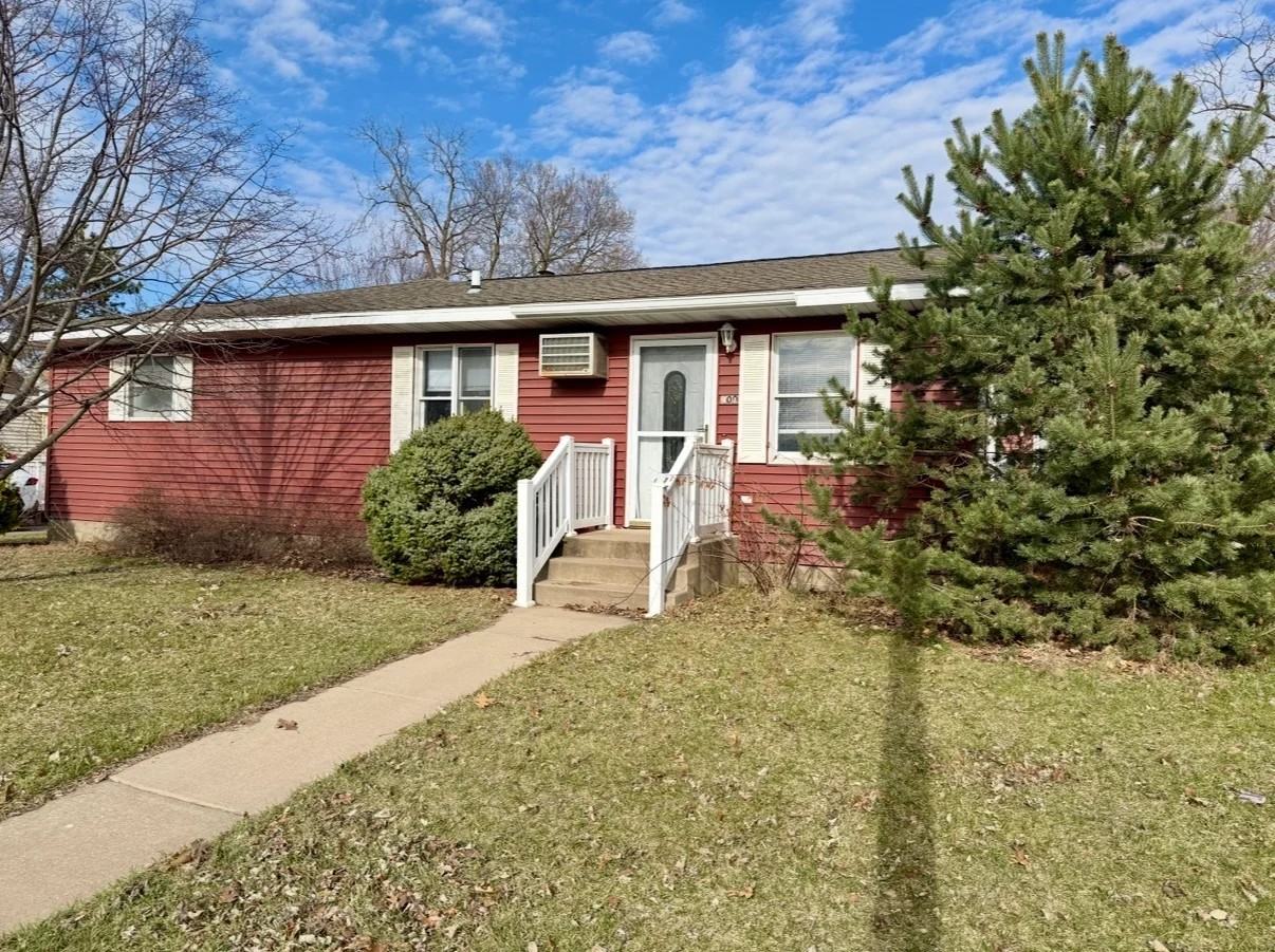 400 2nd Ave N - Photo 7 of 7