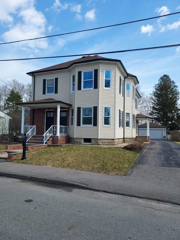 65 Vaillancourt St - Photo 2 of 20