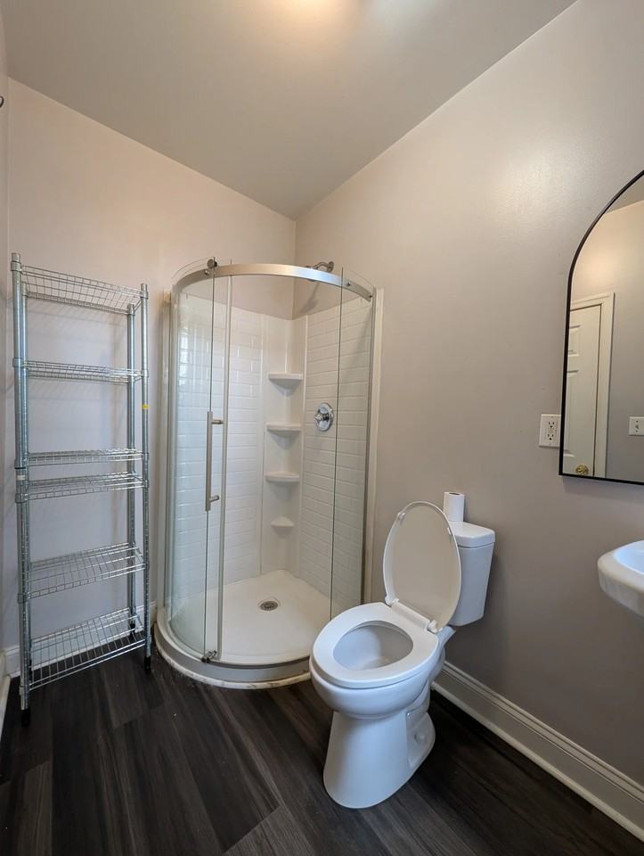 1334 Druid Hill Ave - Photo 4 of 9