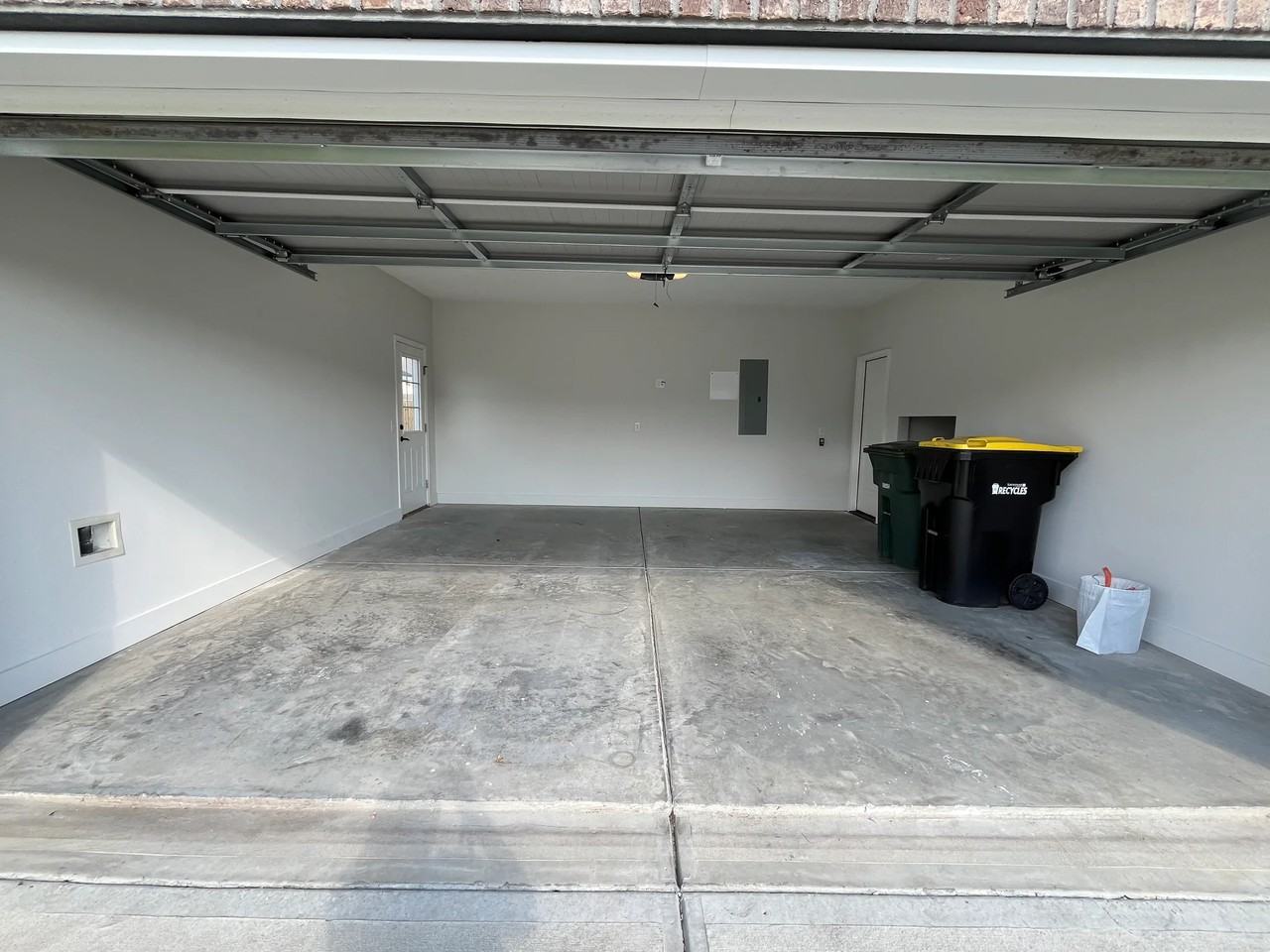 136 Whitehaven Rd - Photo 5 of 17