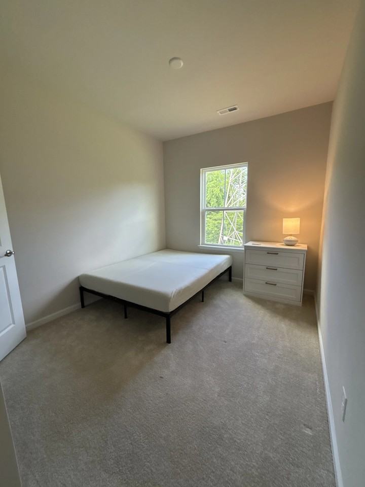 3310 Beeler Ln - Photo 6 of 10