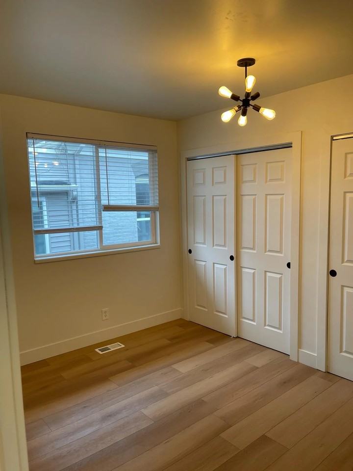 123 S Mcclelland St #3 - Photo 6 of 7