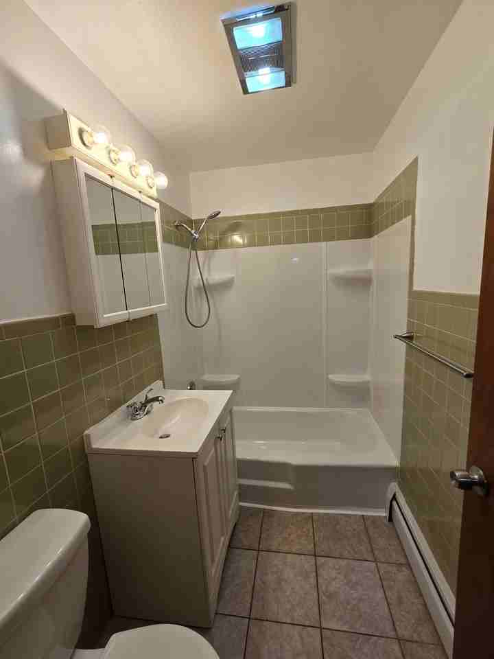 2311 Reed Ave #4 - Photo 4 of 7