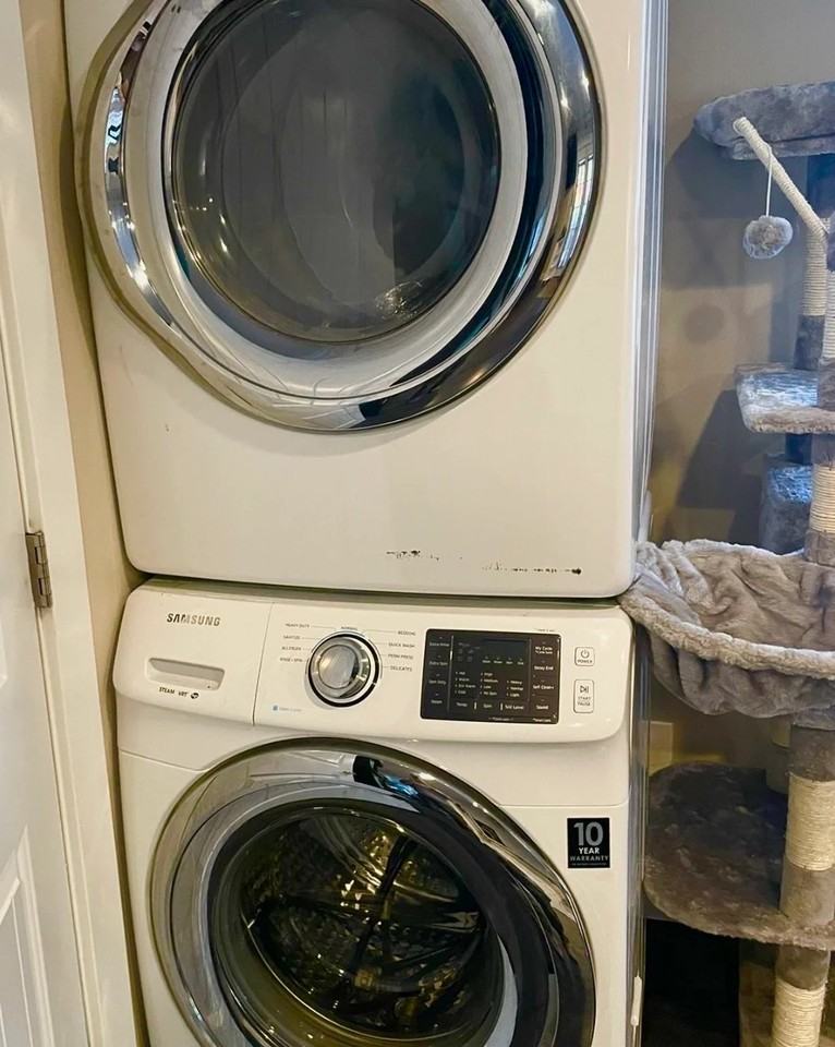 450 W Vermont Ave #1403 - Photo 5 of 20