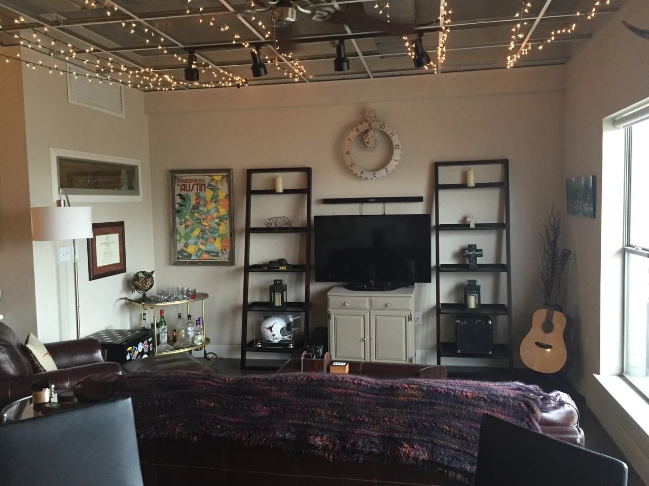 807 E 14th St #102 - Photo 6 of 8