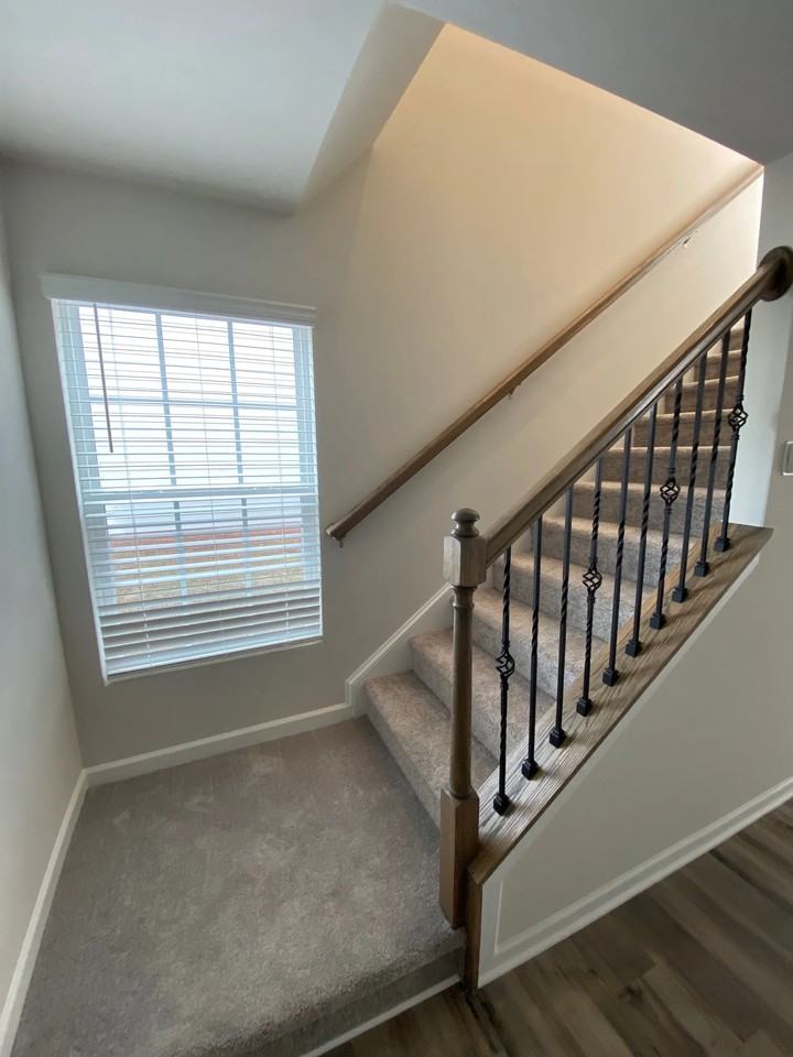 139 Triumph Ave #C - Photo 7 of 15