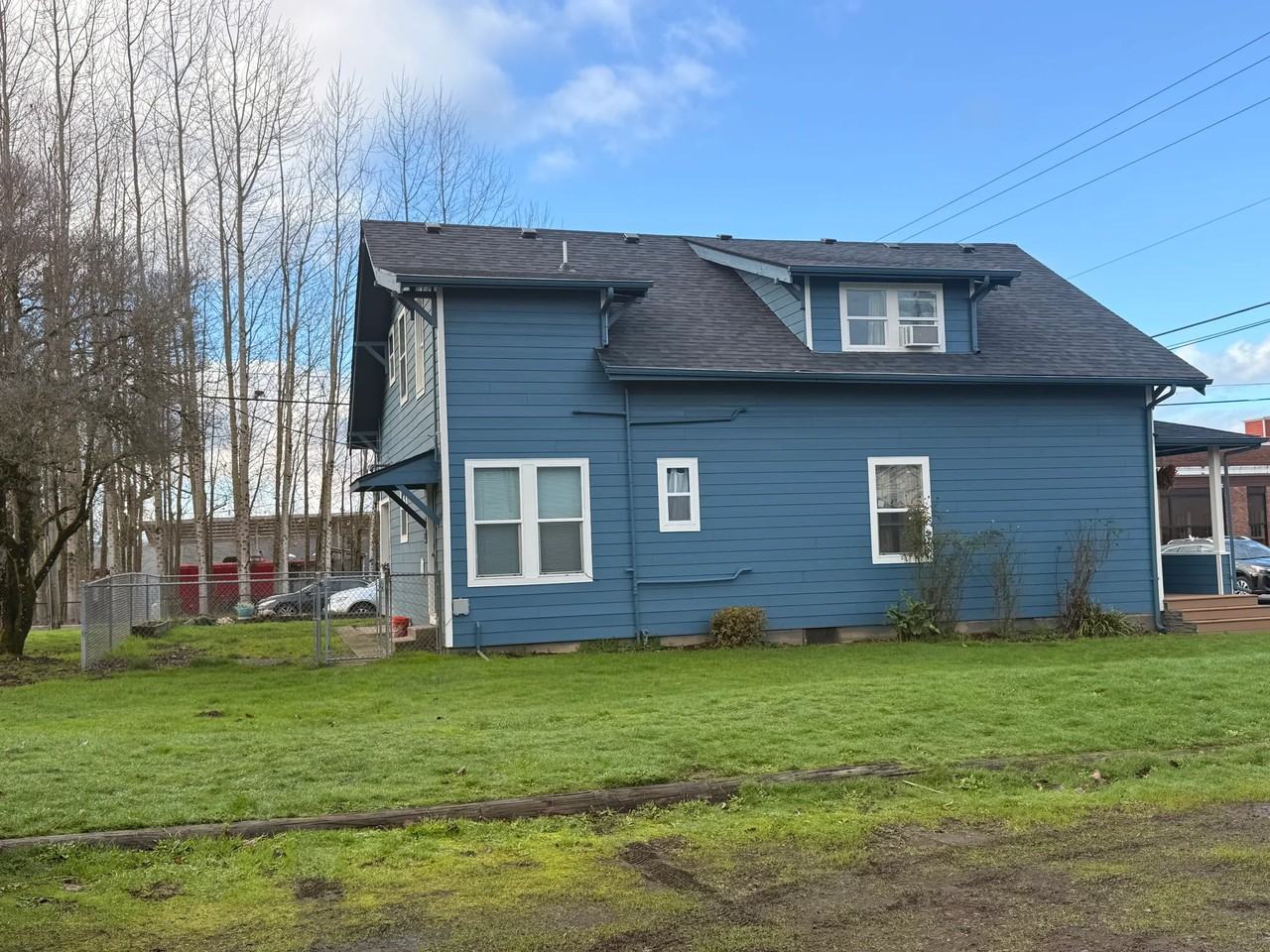 303 Pioneer St #2 - Photo 7 of 24