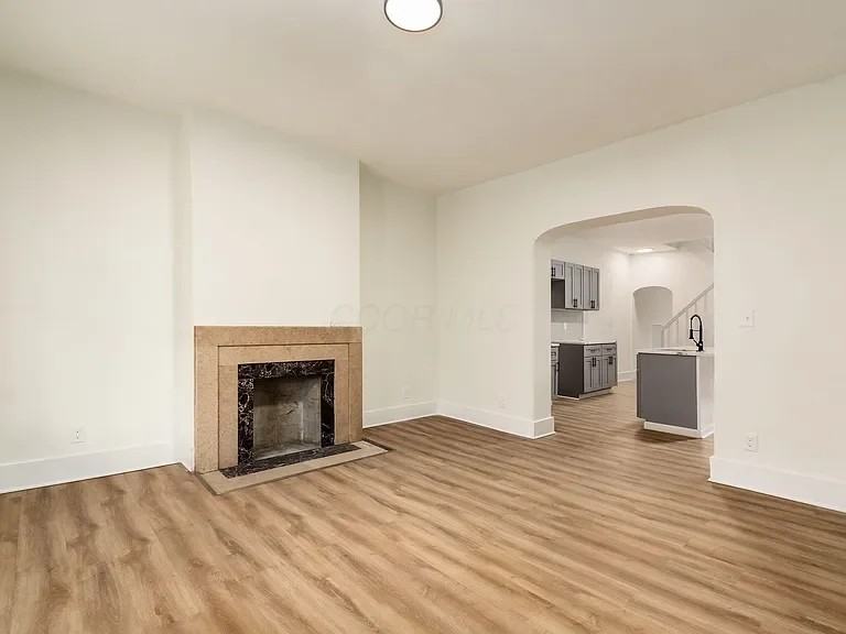 1167 E Whittier St - Photo 2 of 11