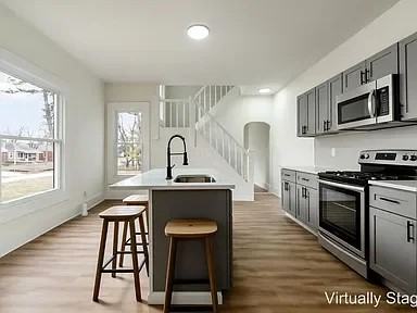 1167 E Whittier St - Photo 5 of 11