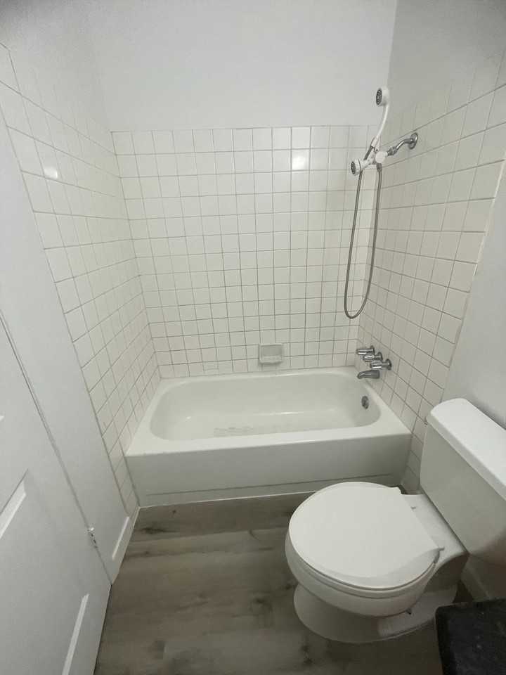 422 Caribrook Way #3 - Photo 5 of 10