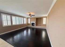 featured image of 25 Plaza Modena