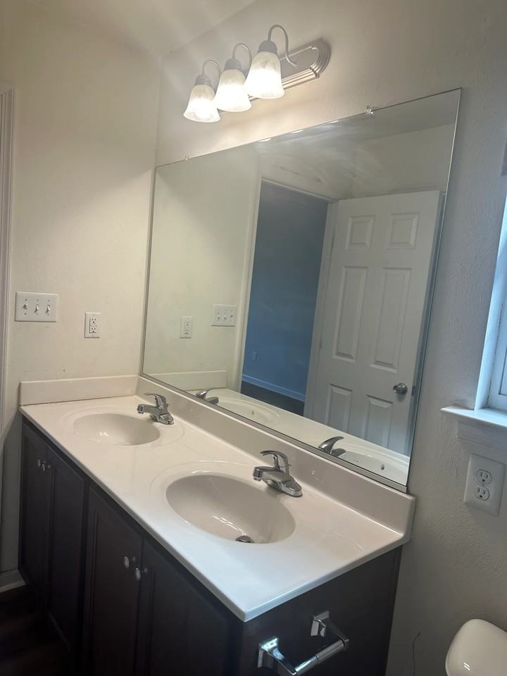 3406 Bainbridge Blvd - Photo 7 of 10