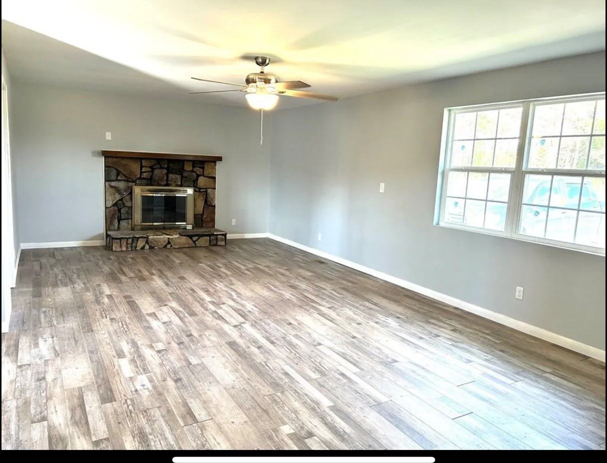 136 Golf Dr Se - Photo 4 of 13