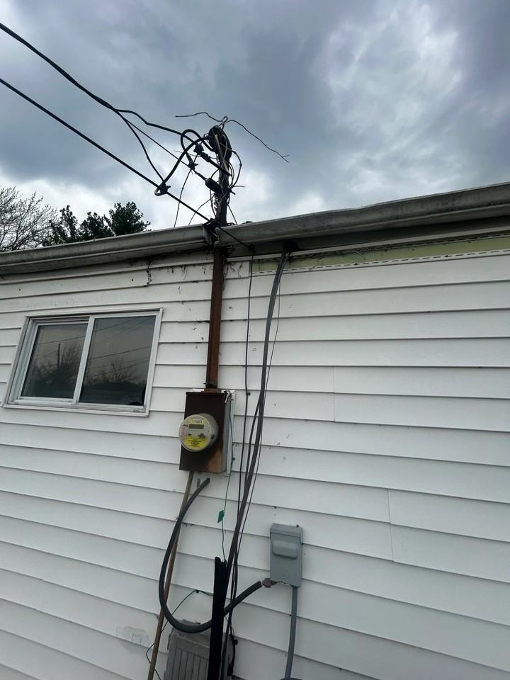 1056 Saint Margaret Dr - Photo 5 of 20