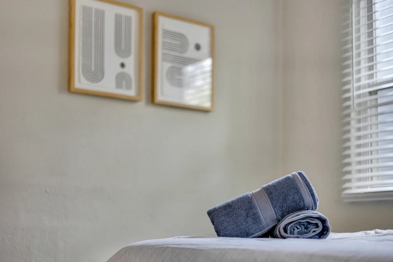 153 South Ave Se #2 - Photo 5 of 13