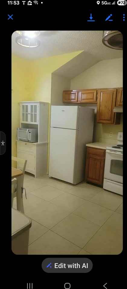 2613 Liz Ln - Photo 3 of 6