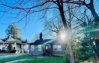 2205 Rozzelles Ferry Rd - Photo 1 of 1