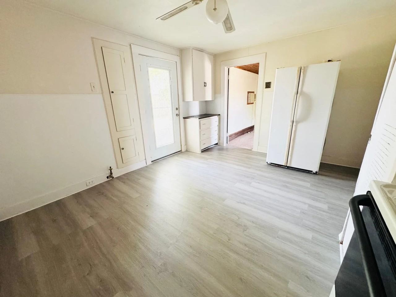 417 N Jefferson St - Photo 3 of 6