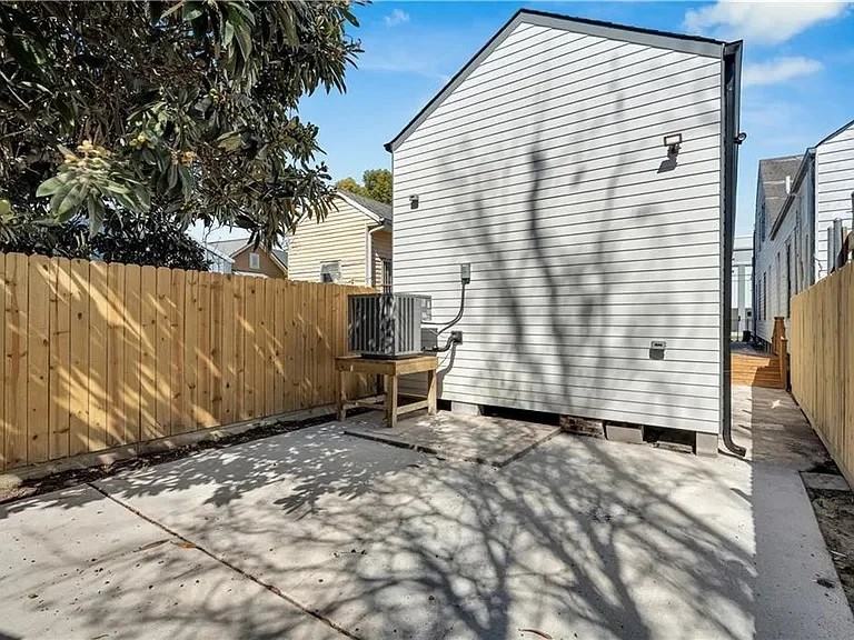 1338 Kelerec St - Photo 6 of 13