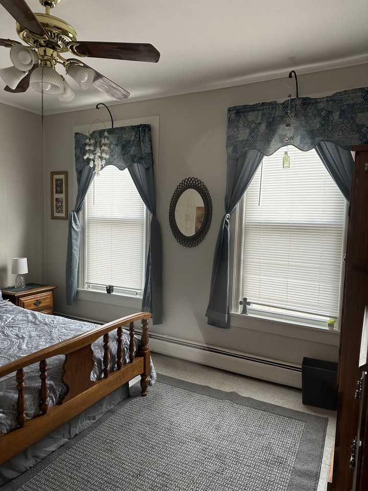 327 Shusta Road - Photo 3 of 3