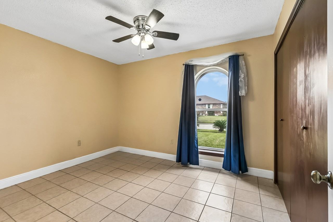 1501 Somerset Pl #1 - Photo 7 of 10