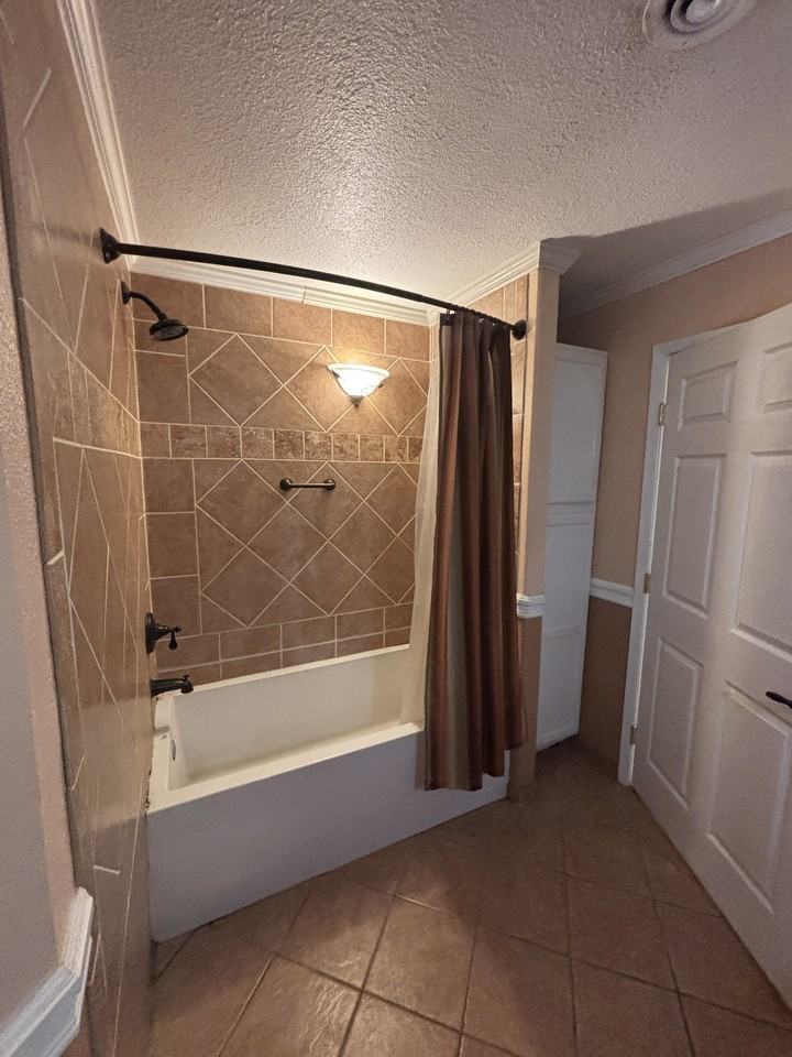 906 Meadow Ln #1 - Photo 7 of 20