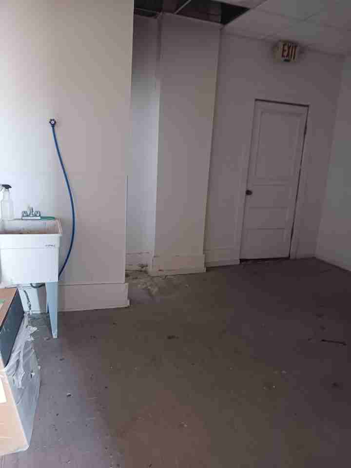 7 South Clinton Street - Photo 2 of 8