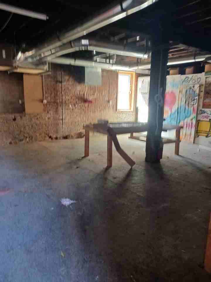 7 South Clinton Street - Photo 4 of 8